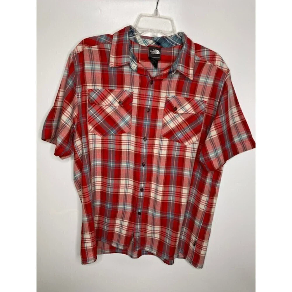 The North Face Mens Size L Short Sleeve Outdoor Travel Button Down Shirt